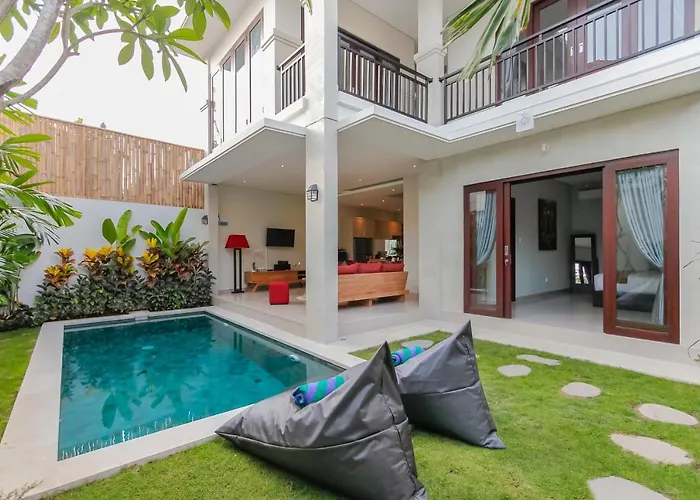 Villa 66, 5 Min Walk To Double 6 Seminyak